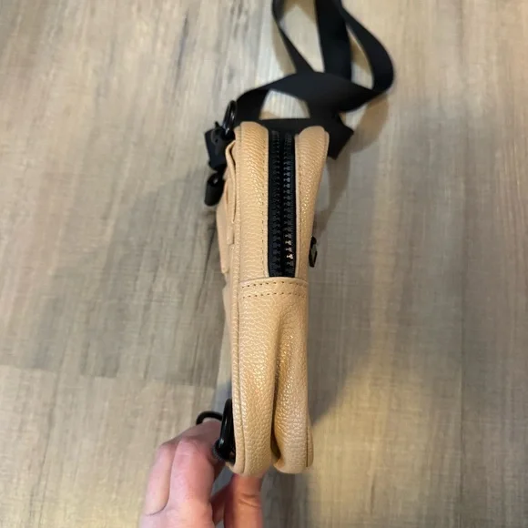 Brixley Leather Crossbody - Picture 4 of 7